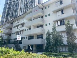 Avenue South Residence (D3), Apartment #567631391